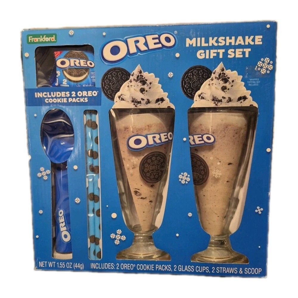Oreo Milkshake Set w/ 2 Glass Cups, Scoop, Straws, And Oreos New In Box Gift Box